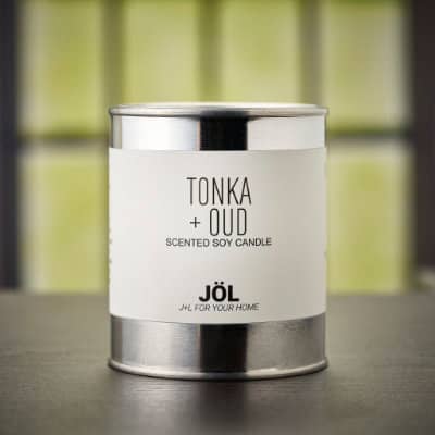 Tonka + Oud Scented Candle